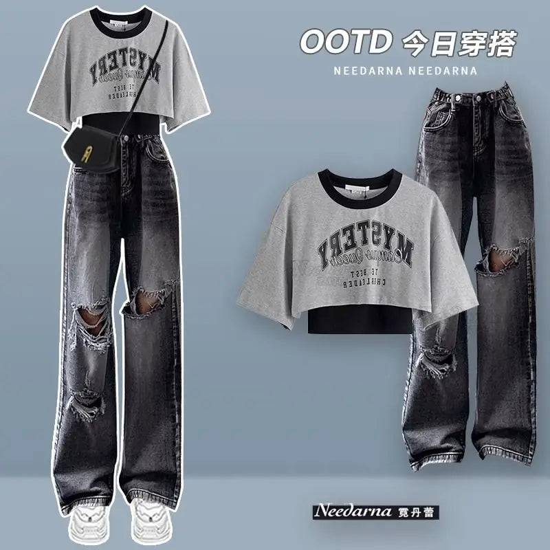 Spring/Summer Sweet Cool Set for Female Students Korean Fashion T-shirt+Personalized Ripped Jeans Two-piece Set