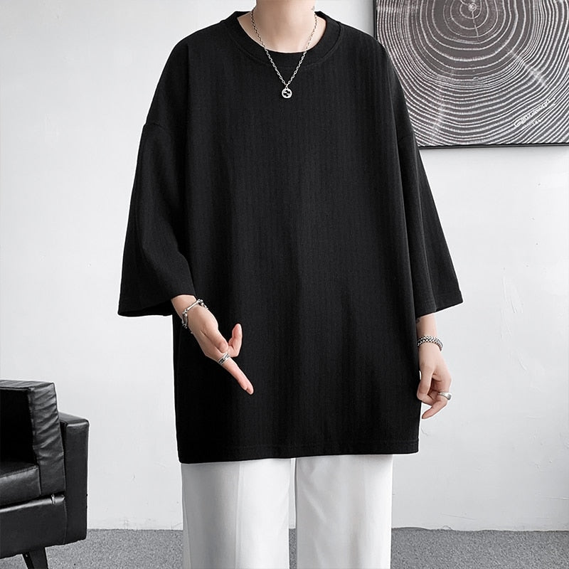 Men's oversized black ice silk T-shirt, half sleeve, casual summer fashion.