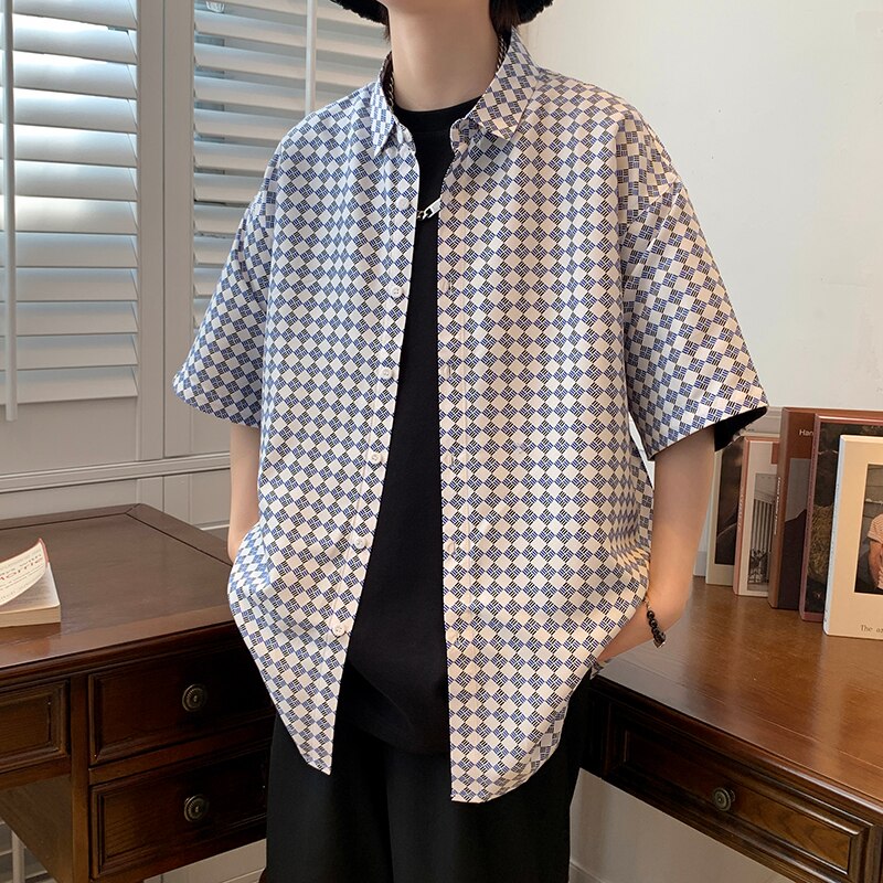 LEGIBLE summer casual loose short sleeve men's striped shirt with turn-down collar, ideal for summer.