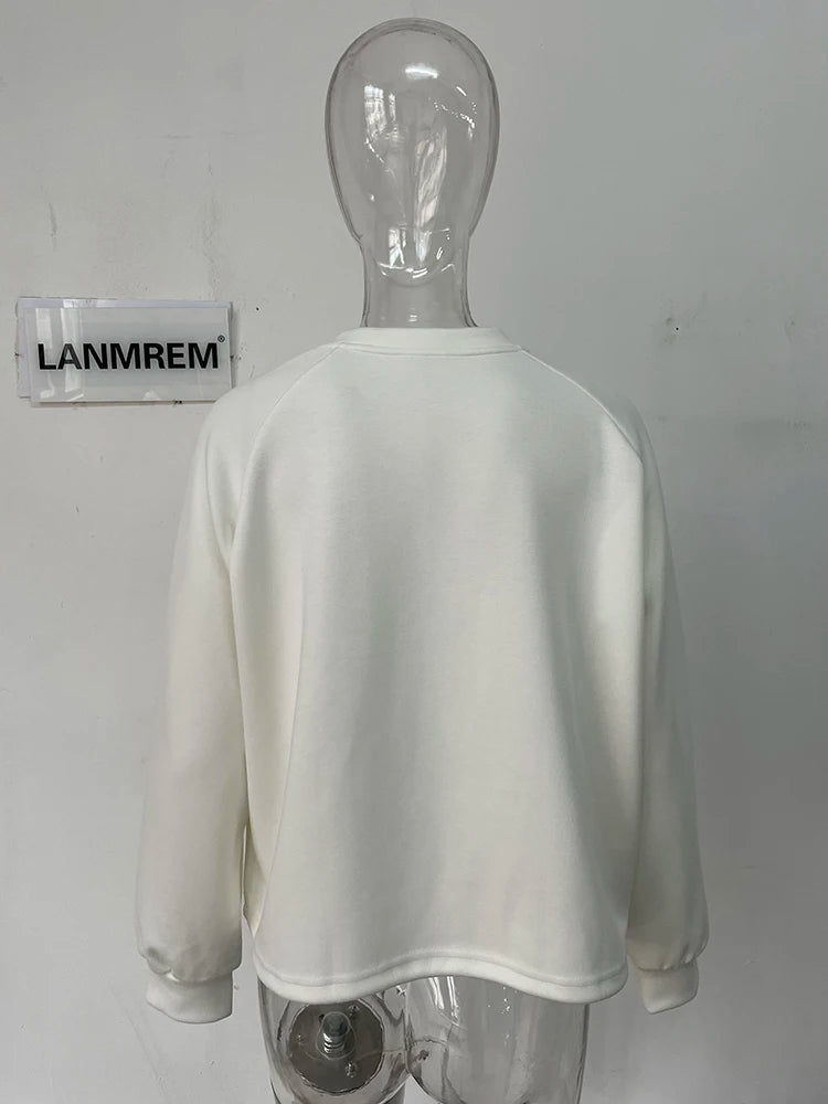 [LANMREM] Embroidered Design Pullover Sweatshirt Women Solid Round Neck Long Sleeve Casual Loose Tops 2024 Spring New 26D6445