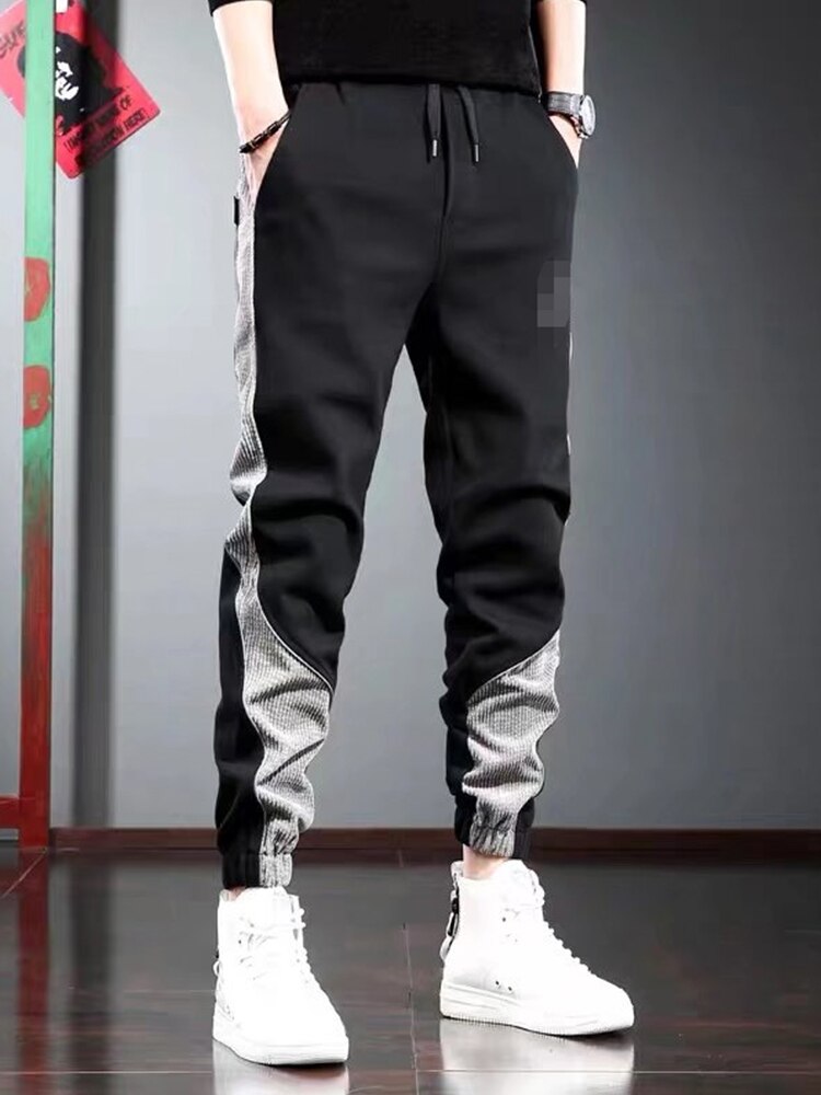 URSPORTTECH joggers for men, black cargo pants, hip hop techwear, streetwear fashion.