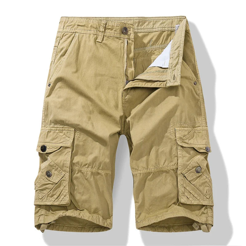 Men's military cargo shorts, khaki color, knee-length, with pockets and zipper fly, suitable for summer casual wear.